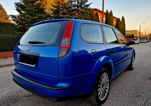 Ford Focus cena 11900 przebieg: 204000, rok produkcji 2006 z Radom małe 667